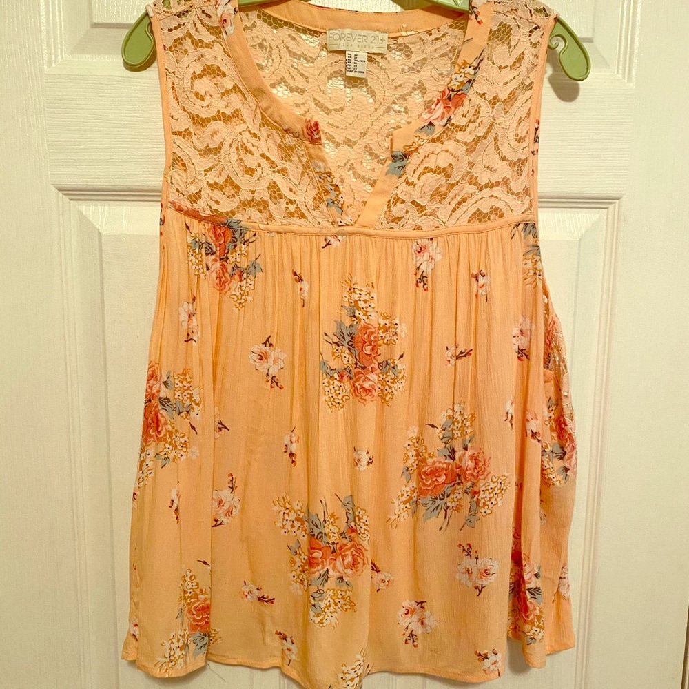 Peachy floral tank